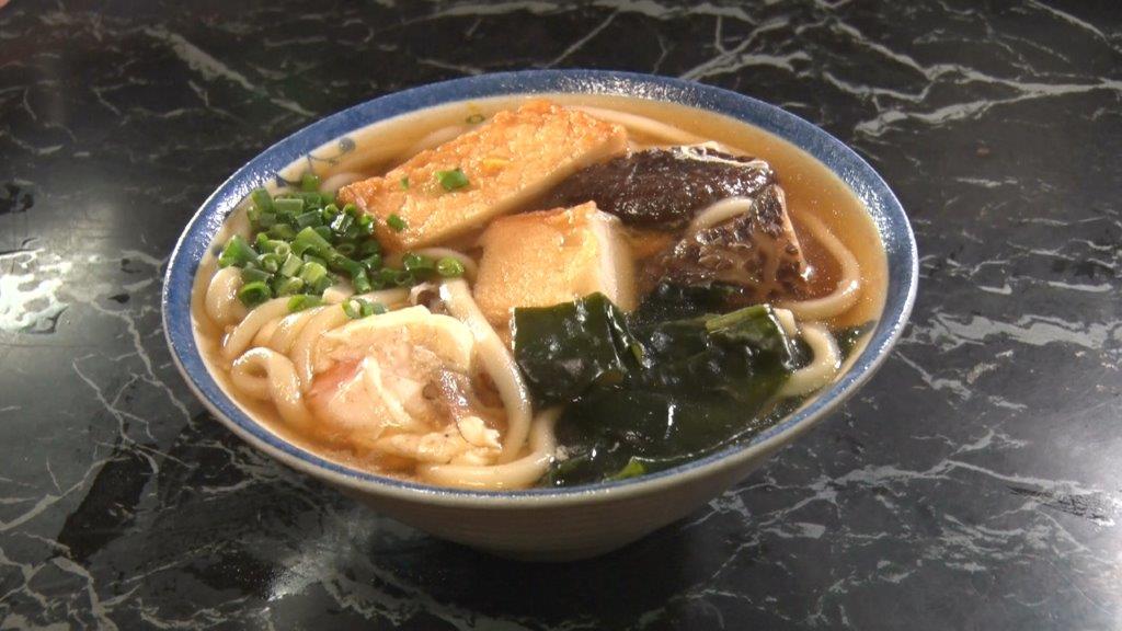 小竹町にオープンしたうどん店が登場！スナックのママ特製うどんも！【うどんMAP】