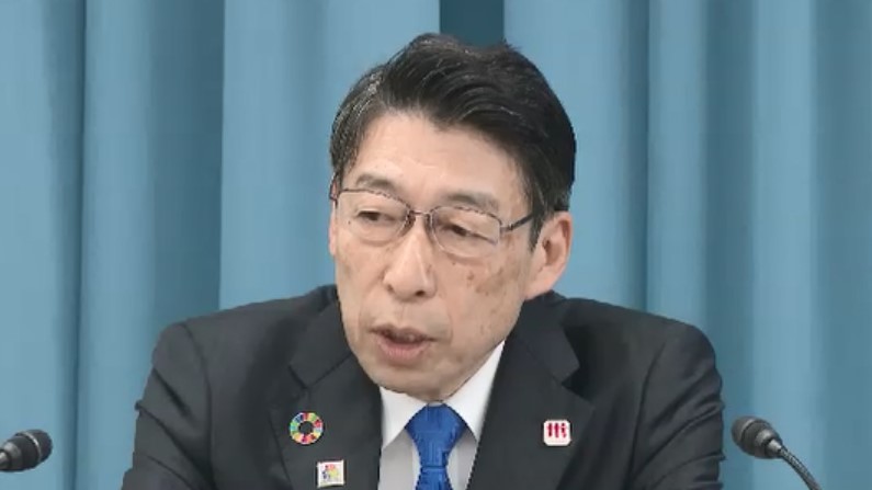 「選挙制度を見直す必要ある」福岡県の服部知事　都知事選でのポスターめぐる混乱「許されない行為」