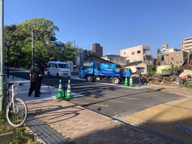 【速報】福岡市の西公園　不発弾のような不審物見つかる　警察など調べる