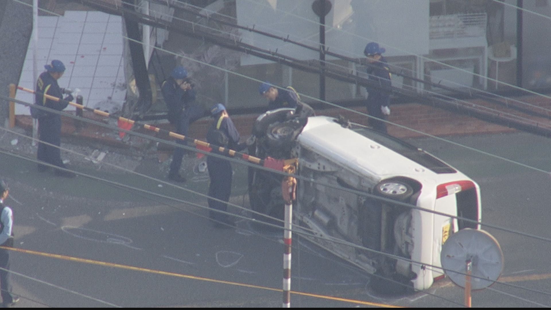 小学生の列に車突っ込み5人ケガ　現場にブレーキ痕なし　過失運転致傷容疑も視野に捜査　福岡・筑紫野市