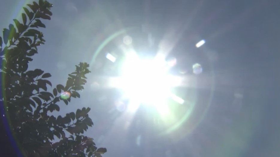 【速報】福岡県内で今年初の猛暑日に　太宰府市で35.2℃　こまめな水分補給や冷房使用など熱中症対策呼びかけ