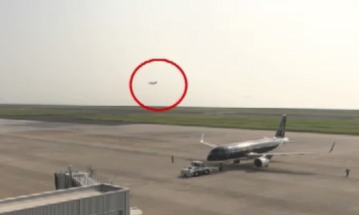 「重大インシデント」運輸安全委が現地調査へ　エンジントラブルで引き返しの小型機　滑走路を逸脱しバウンド　北九州空港　福岡