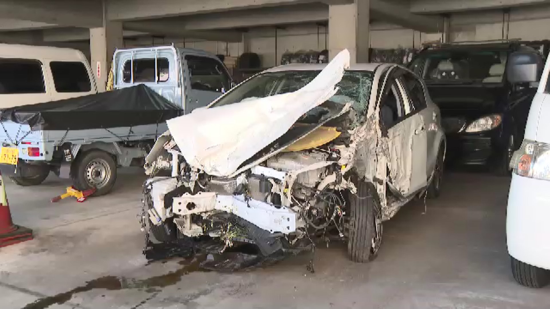 職務質問に応じずパトカーから逃走…事故で大破　“飲酒運転”で42歳男を逮捕　基準値4倍超アルコール　福岡・久留米市