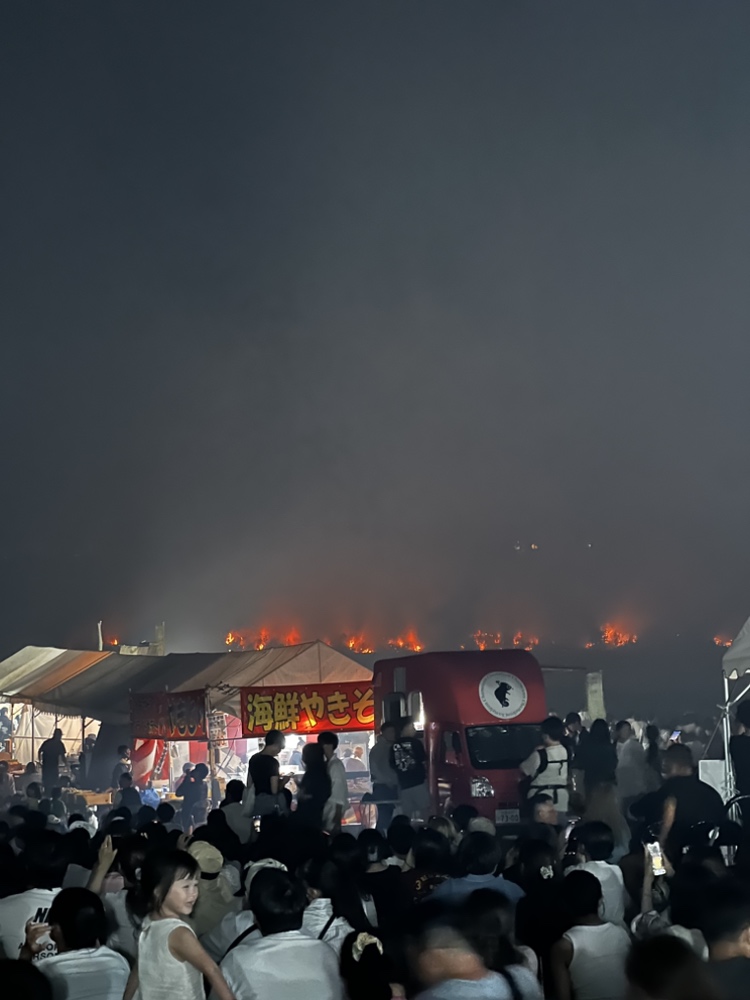 【速報】遠賀川の河川敷で火事 近くで花火大会開催中 大会は中断 福岡・直方市