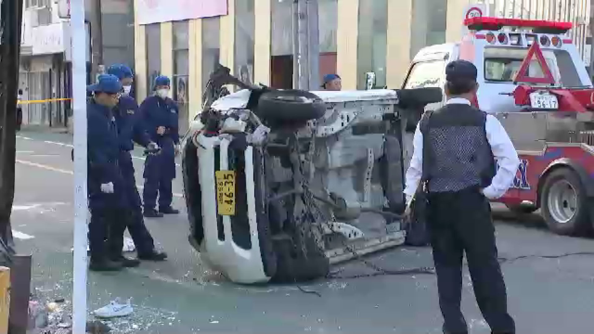 【速報】踏切で一時停止せず別の車を避けようと急ハンドルか　小学生4人はねてけがさせた事故　軽乗用車運転の女など2人を書類送検　福岡・筑紫野市