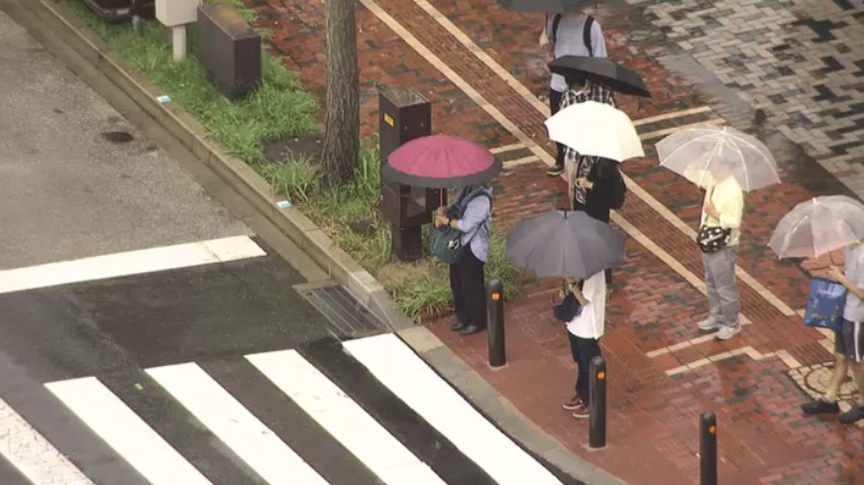 福岡で大雨のおそれ　多いところで1時間50ミリの予想　落雷や竜巻などのおそれも　土砂災害や浸水などに注意・警戒を　気象台
