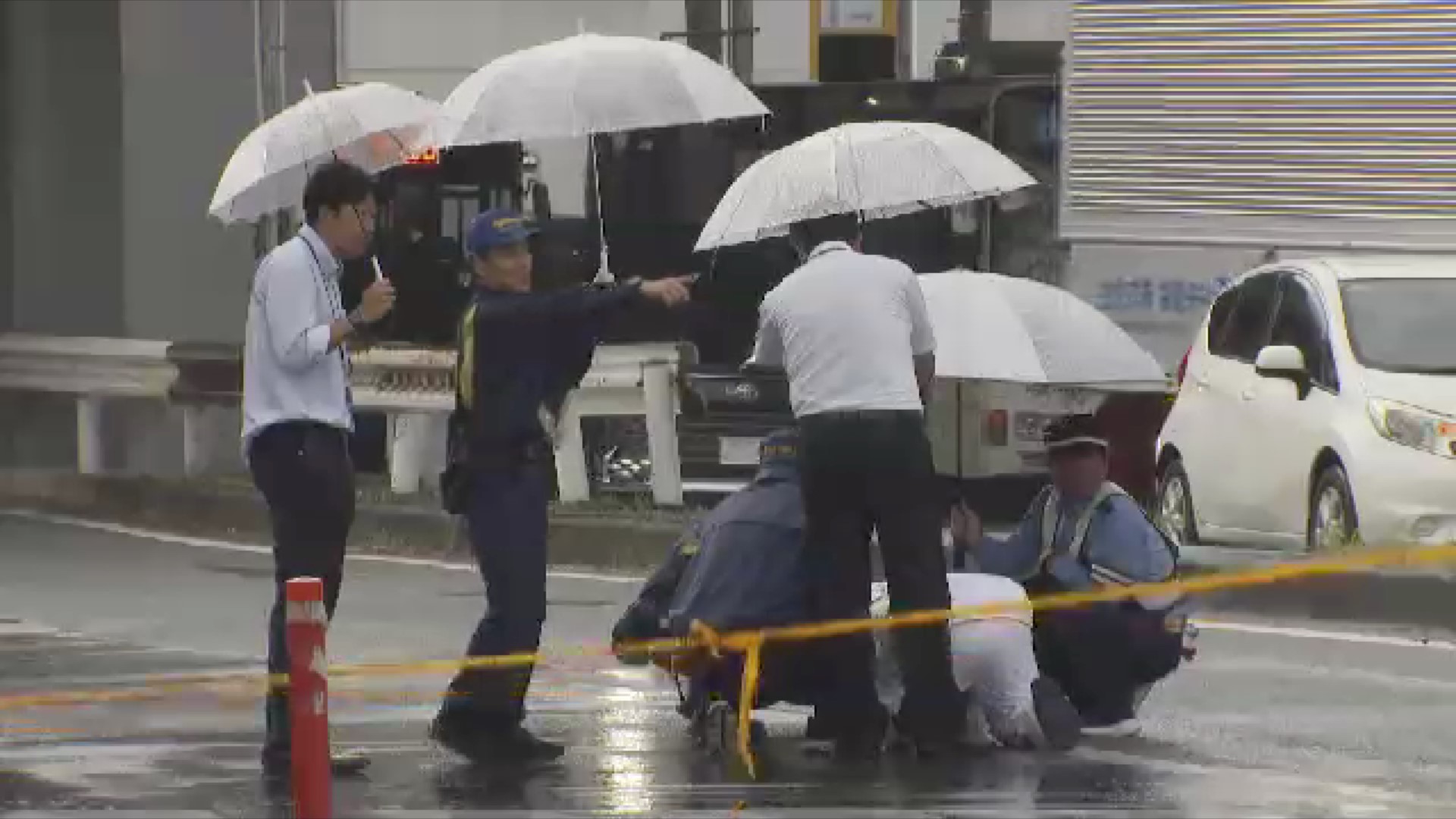 交差点に性別・年齢不明の遺体　頭部から出血　ひき逃げか　福岡市