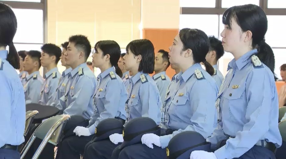 自衛隊経験者も新たな一歩　福岡県警察学校で入校式　秋採用の35人　住友本部長「誇りと使命感、倫理観を培って」　福岡