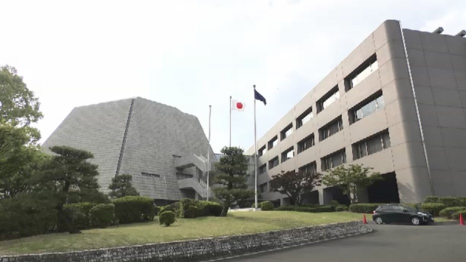 県議の「議員バッジ」見直し　18金から金メッキに　金価格高騰で経費節減　見積もり総額は3000万円超から200万円程度に　福岡