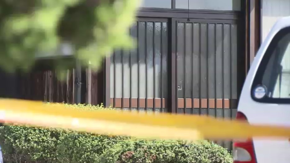 血を流して母親死亡「声が『ギャー』と聞こえた」 ナイフで弟を“殺人未遂” 兄を逮捕 殺人容疑でも調べ 福岡・みやこ町