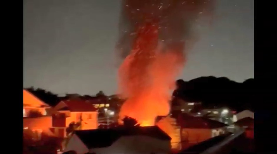 “放火”で空き家全焼　53歳男を逮捕　元勤務先に恨み募らせたか　福岡