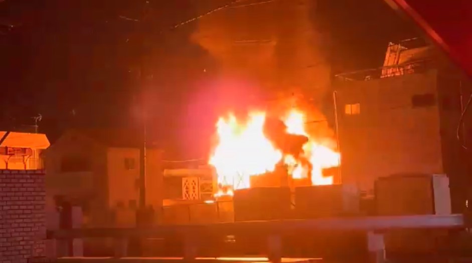 「なぜこのタイミングで」 市が約300万円で撤去予定…略式代執行の前日に　空き家など5棟火事　所有者は昭和54年2月ごろ死亡　福岡・大牟田市