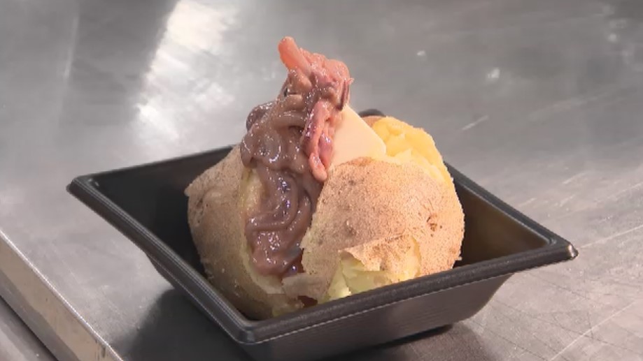 大丸福岡天神店で『冬の北海道展』　九州初を含む45店舗　目玉は「ほっこりおいも特集」　50周年記念「1975円」弁当も