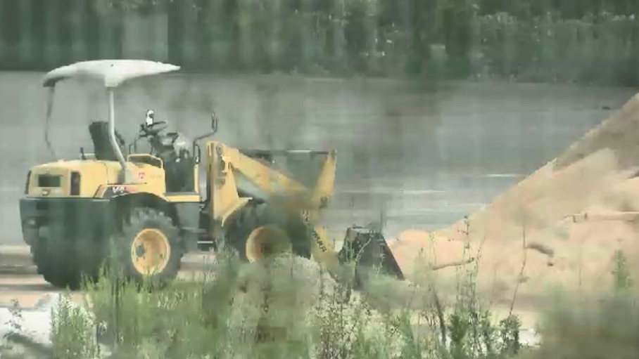 “外国人マンション”計画めぐり国に意見書提出へ　外国法人による土地利用制限など求める　朝倉市議会が全会一致で可決　福岡