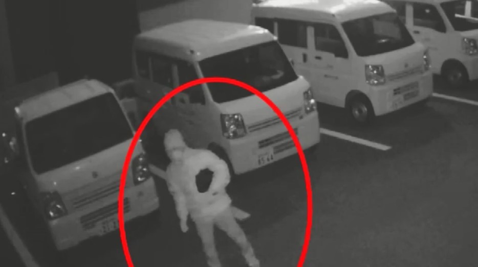 「家がなく車中泊したいと…」元警備員の男（65）を逮捕　かつて勤務した会社から車を盗んだ疑い　防犯カメラが捉えた一部始終　福岡