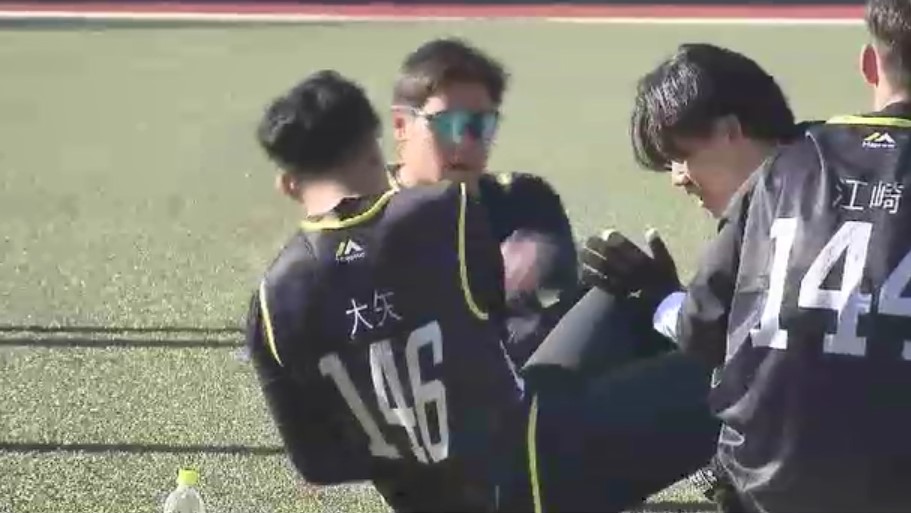 ソフトバンクホークスの新人合同自主トレ　ドラ1不在で計10人参加　ドラ2・稲川投手「1日でも早く1軍の舞台に」　福岡・筑後市