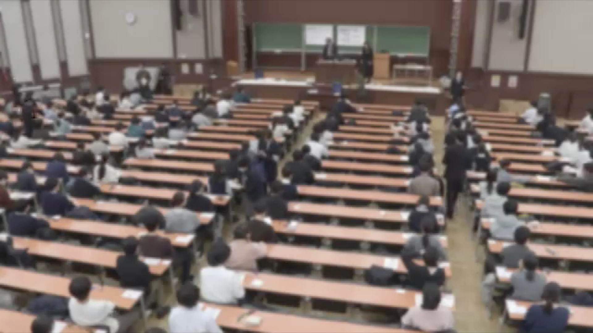 福岡でも大学入学共通テスト不正　「ネット上で知り合った後輩に試験終了後に送信した」　スマホに画像約200枚…問題用紙を撮影したか　全国で7人失格