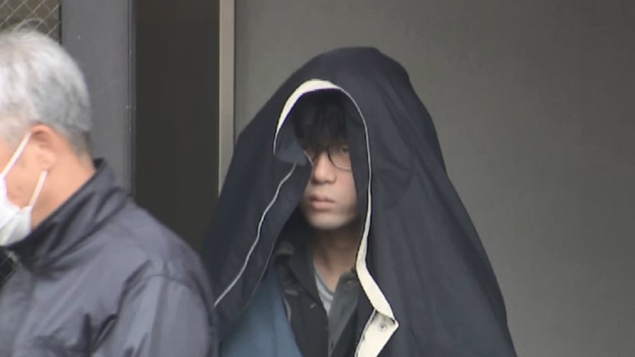 商業施設で警察官に“刃物” 無職の男が起訴内容認める 検察「元交際相手の職場を訪問しようとして…犯行に及んだ」 福岡地裁