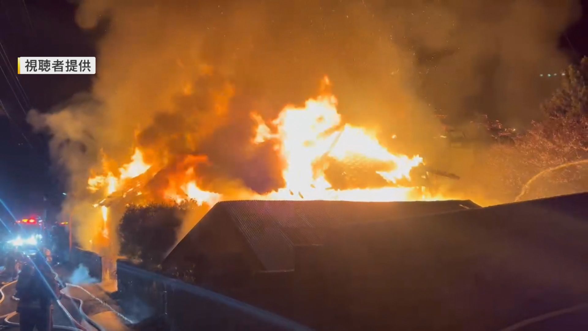 築80年の古民家全焼 未明の通報「ストーブから火が出て・・・」宿泊施設やシェアハウスとして利用 1階の薪ストーブから出火か 宿泊客ら11人が避難 福岡・糸島市