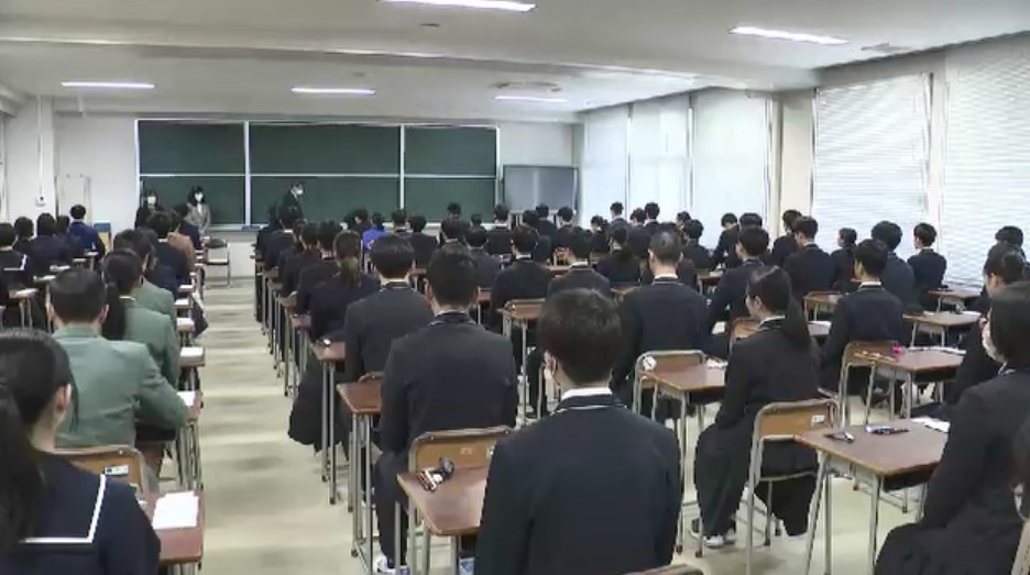 福岡県内の公立高校で推薦入試 受験生が作文や面接に臨む 全体倍率は1.46倍とわずかに低下 一般入試は3月10日