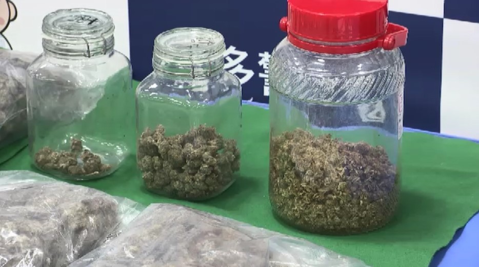 中洲を中心に大麻など組織的に密売 指示役とみられる男(25)ら20人逮捕