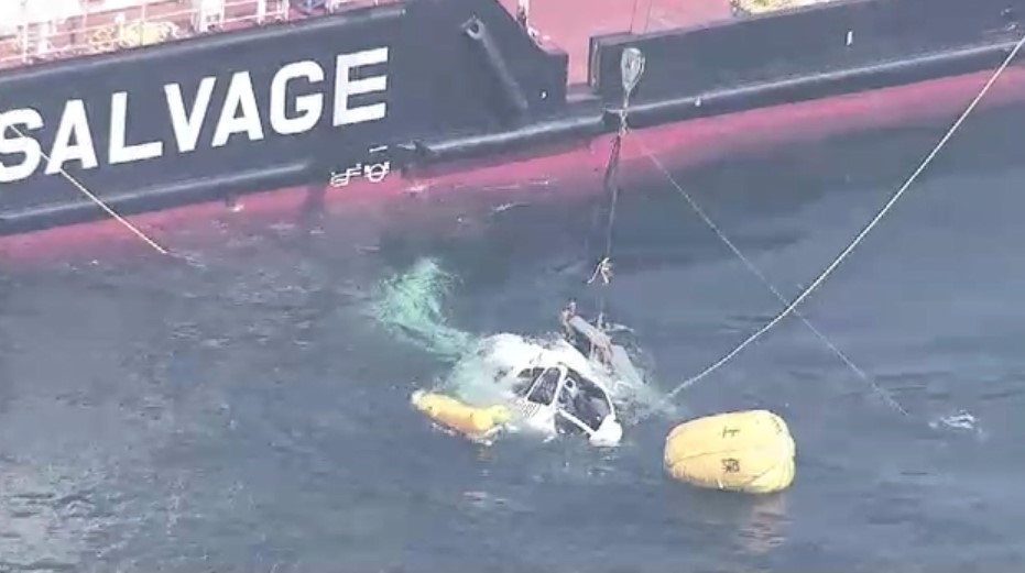 機長「空中分解する可能性考え不時着水した」6人死傷の医療搬送ヘリ事故 国の運輸安全委が経過報告書を公表 福岡