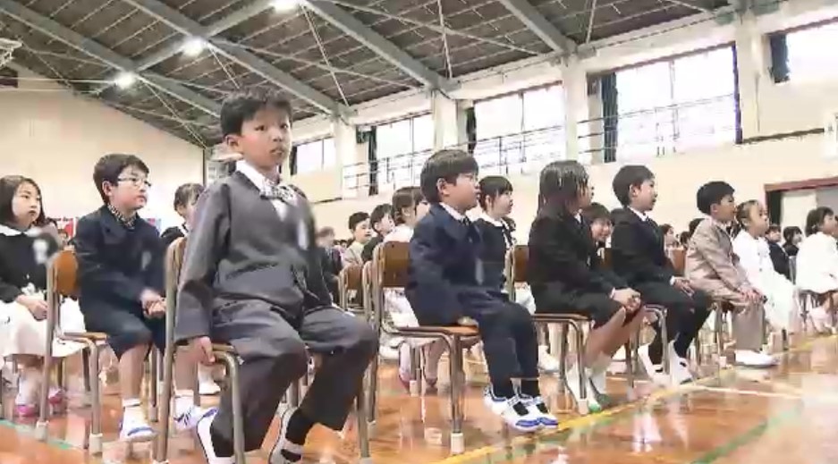北九州市の公立小学校で入学式　新1年生 約6300人が新たな一歩　「あいさつやありがとうの言葉を言えるようになってほしい」　福岡