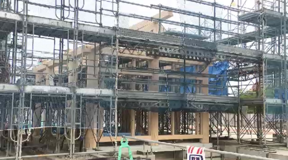 “古代の迎賓館”「鴻臚館」　北館東門の復元工事を公開　10月公開予定　福岡市