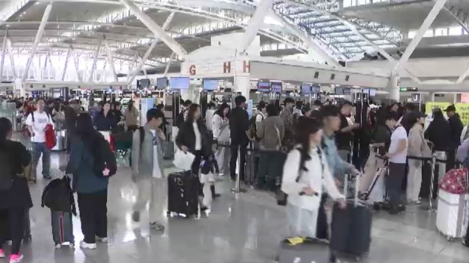 GW初日　福岡空港で出国ラッシュ　出発ピークは5月3日　期間中の出国者数 約10万人見込み