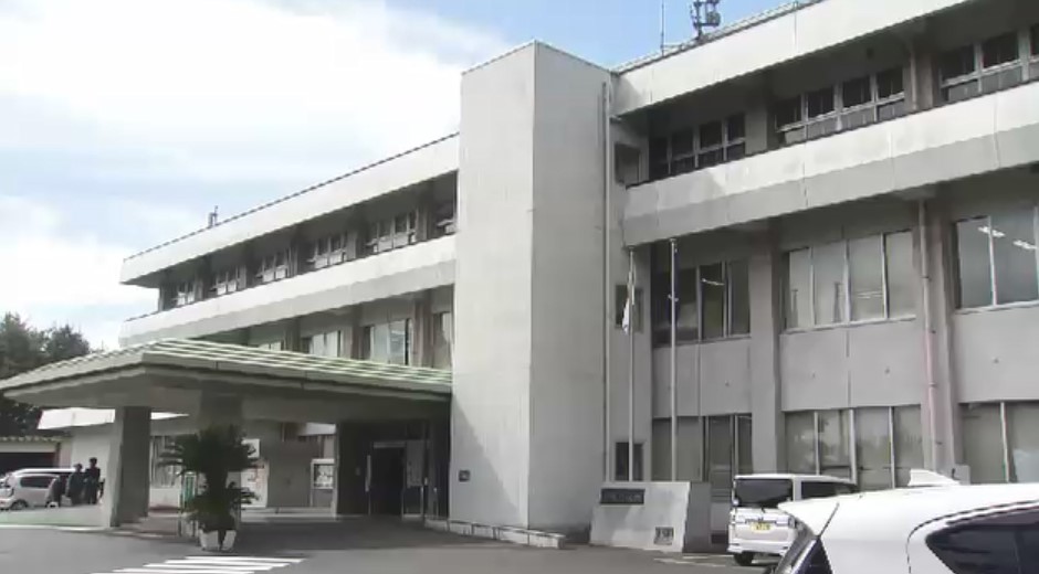 役場内で保管していた遺留金約380万円を紛失　「盗難の可能性が高い」　警察に被害届を提出　福岡・新宮町