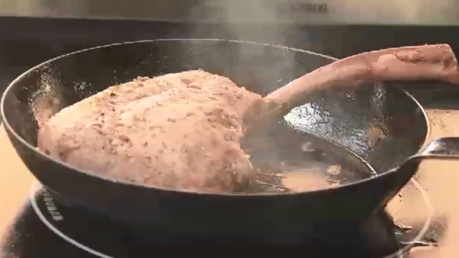 JR博多駅前広場で「HAKATA A級グルメ大食覧会」 福岡の人気店が集結 5月17日まで