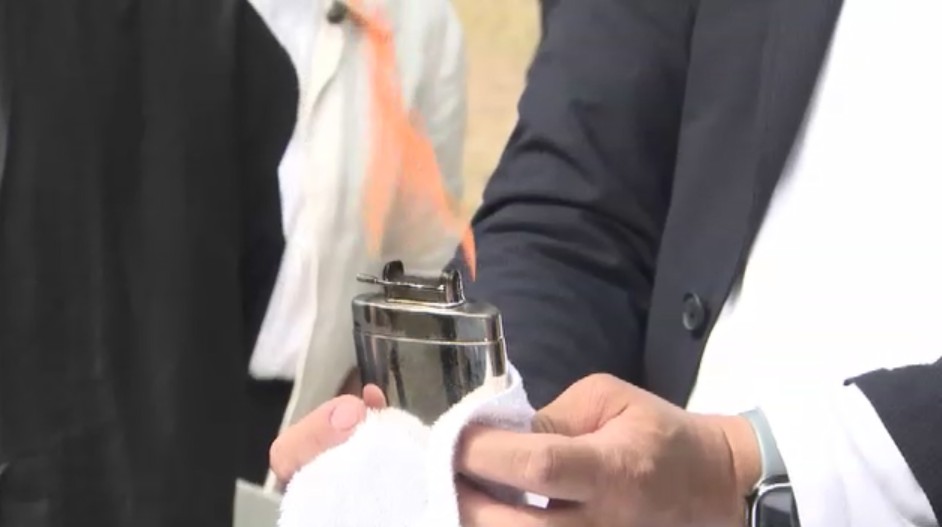 「原爆の残り火」八女市からハワイへ 開戦地の真珠湾で式典開催 ランタンに採火「平和を発信したい」 福岡