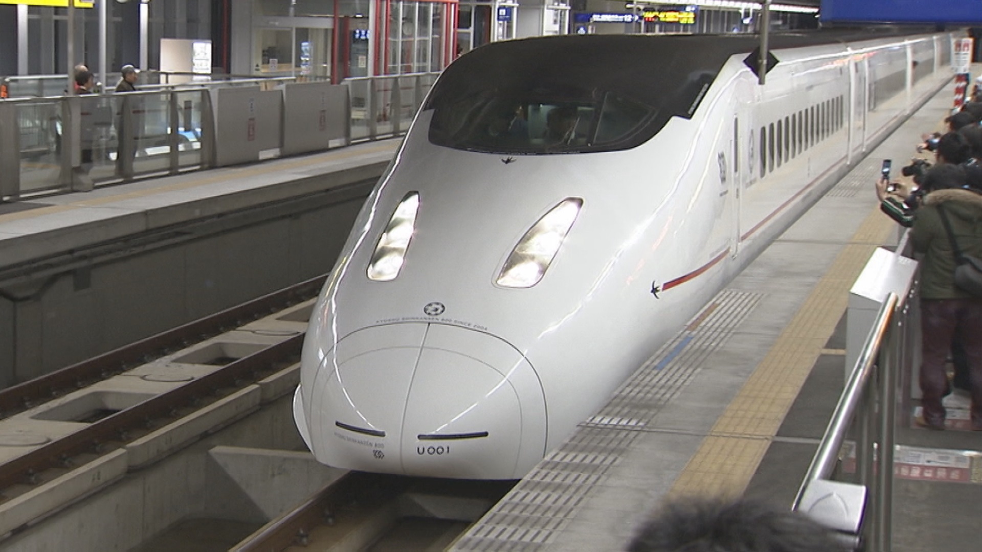 【交通情報】九州新幹線　博多～熊本の上下線で運転見合わせ　架線に飛来物が付着　JR九州【20日午後2時時点】