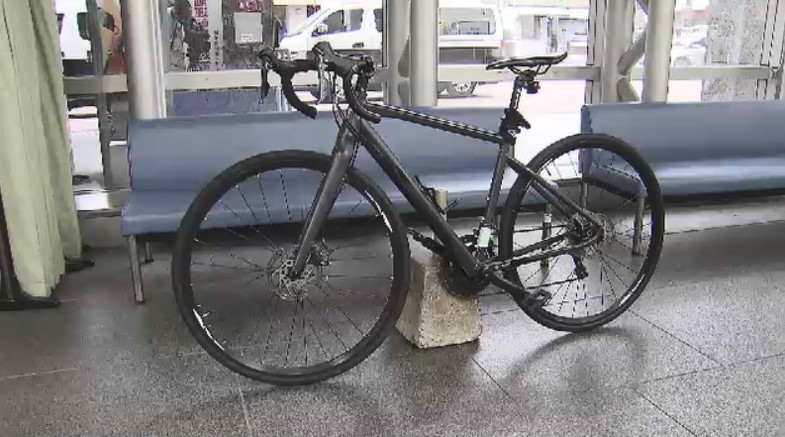 男子高校生が運転する自転車 歩いていた54歳男性と衝突 男性は意識不明 「急に歩行者が現れた」と話す 福岡