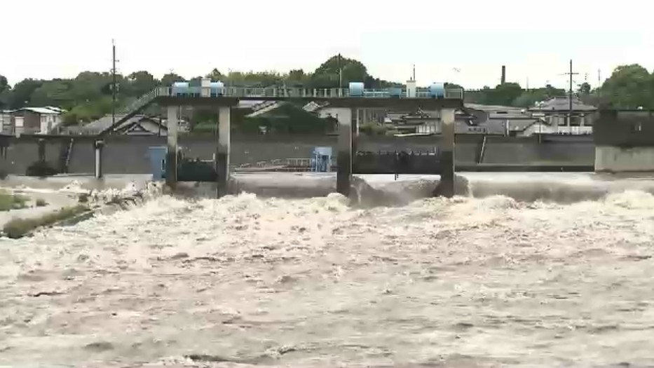 「土砂災害に厳重警戒を」福岡で26日朝にかけて大雨の見込み　26日正午までに筑後地方でさらに120ミリ予想　気象台