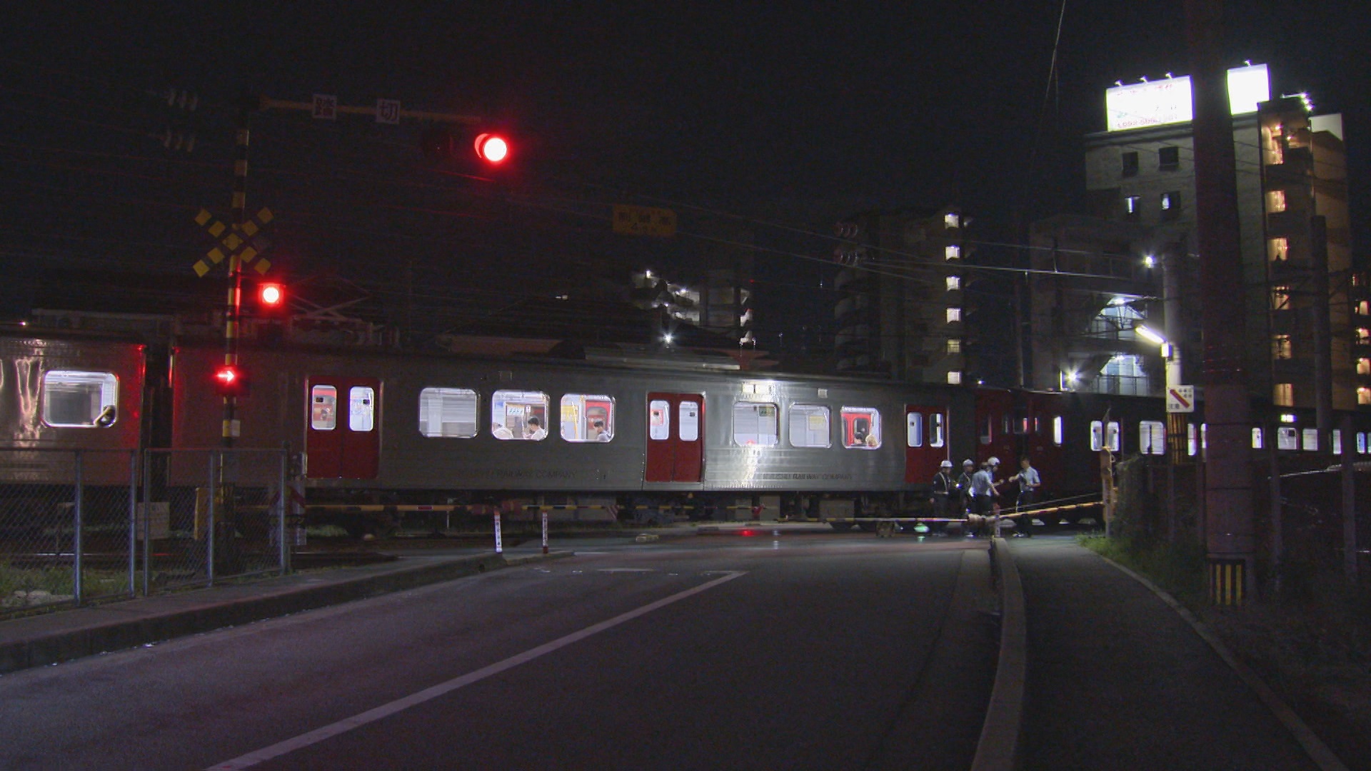 ＪＲ鹿児島線　列車と衝突し車いすの１６歳女子学生けが　ひじ骨折も命に別条なし　福岡市