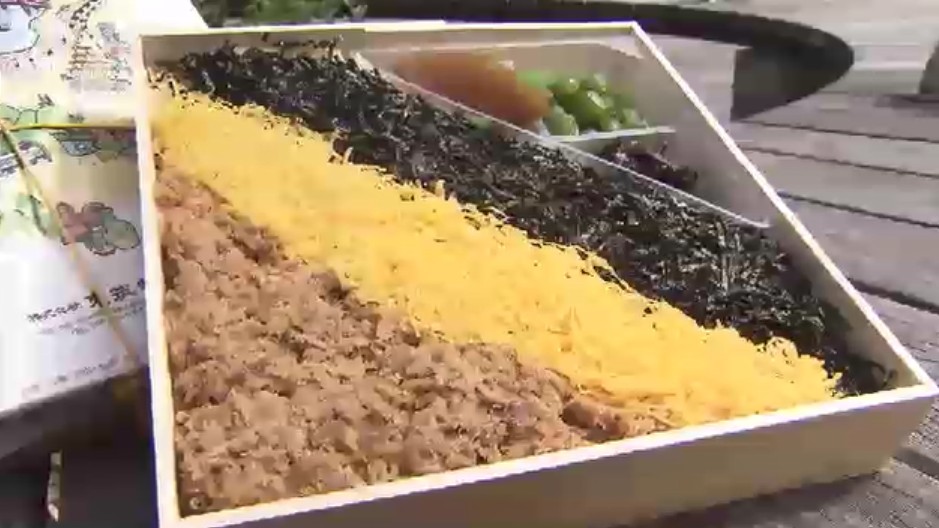 名物駅弁「かしわめし」出来たてが味わえる　東筑軒が福岡市内に初店舗　開店前から行列も　新メニュー「かしわ煮定食」登場