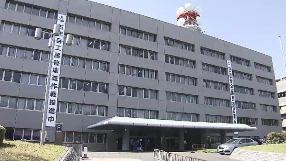 茶髪のかつらで変装し“車上ねらい”繰り返したか 小中学校に来校の車など数分で犯行 窓を割って現金盗んだ疑い 福岡など