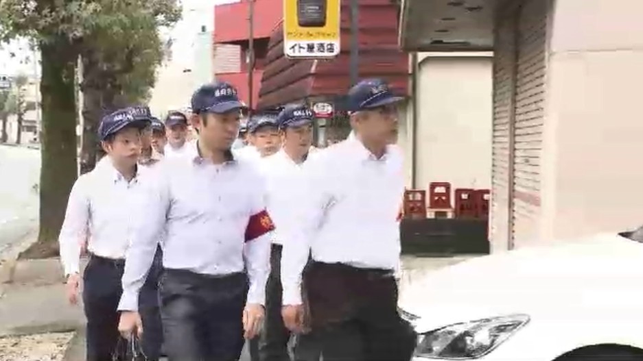 指定暴力団道仁会系の組事務所を家宅捜索　性風俗店の“違法営業”が資金源になっていたか　男3人を逮捕　福岡