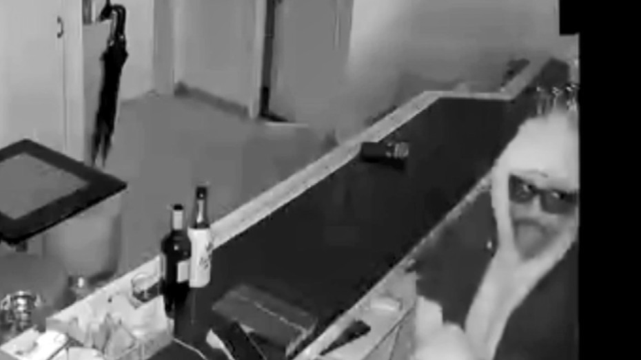 アメリカ海兵隊員2人　中洲の飲食店で窃盗繰り返した罪　被害総額は1100万円か　初公判で起訴内容認める　福岡地裁